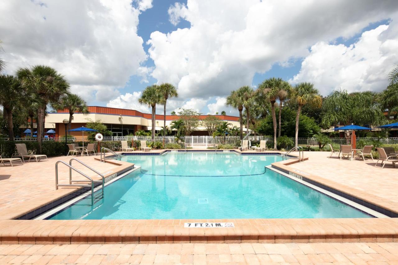 Maingate Kissimmee Hotel Exterior foto