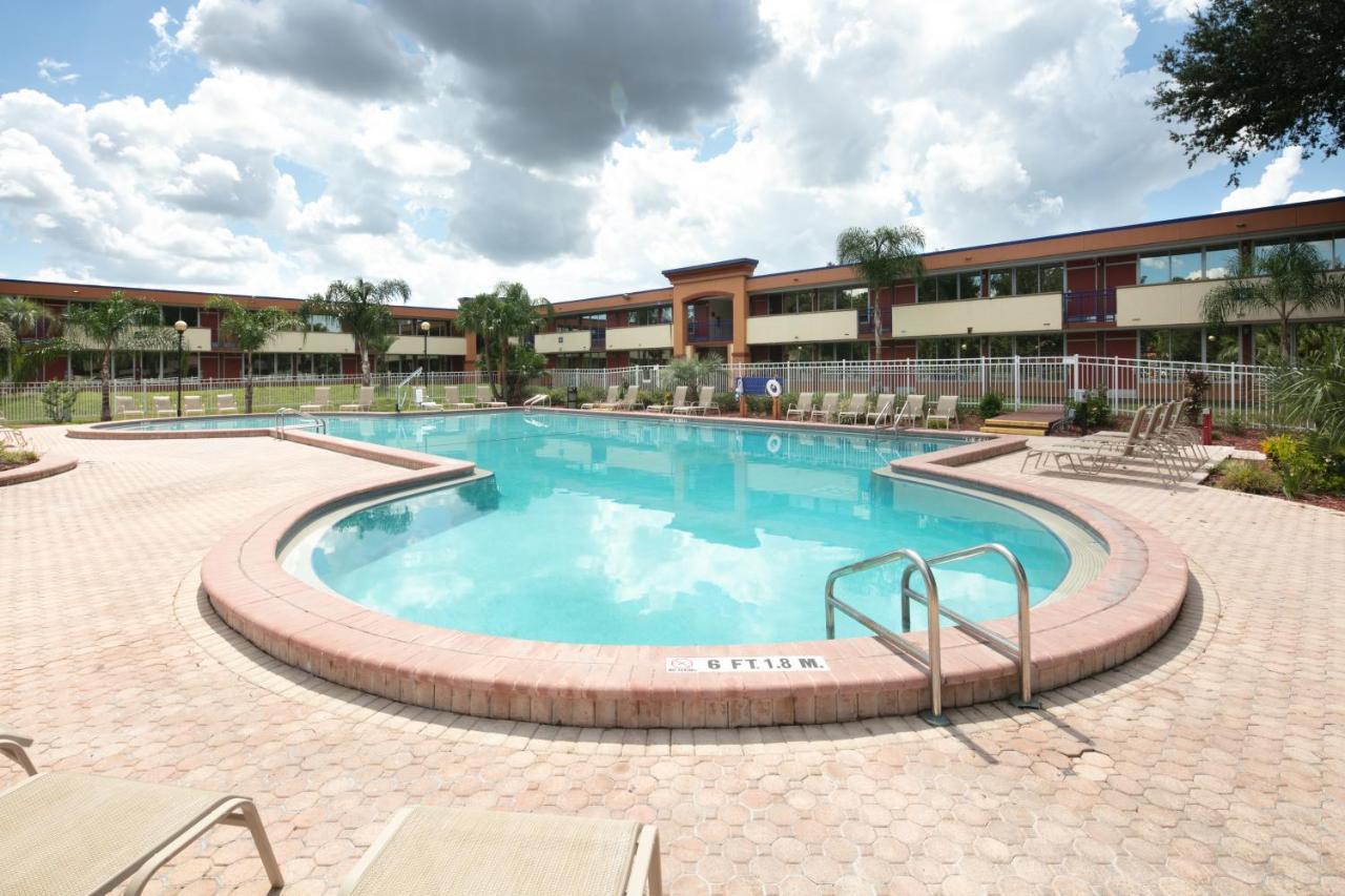 Maingate Kissimmee Hotel Exterior foto