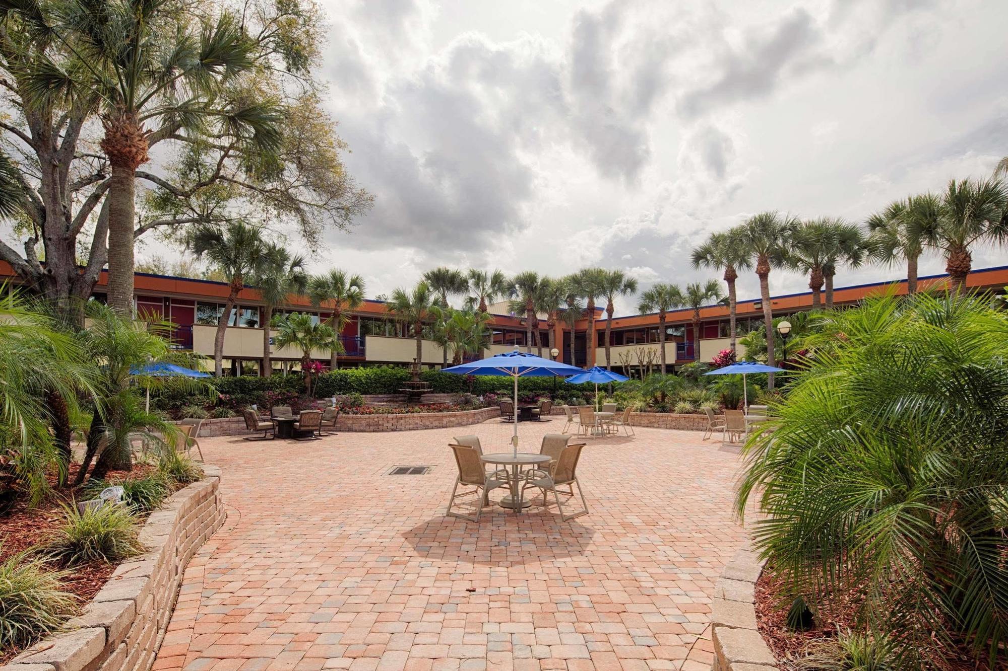 Maingate Kissimmee Hotel Exterior foto